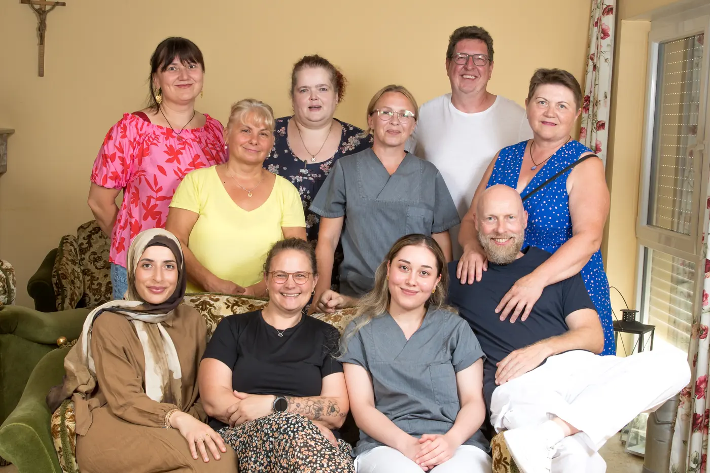 Das Team vom Haus Rosenglück in Kreuzwertheim im Gruppenbild